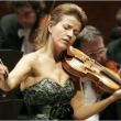 Anne-Sophie Mutter gaat altijd geheel op in de muziek.